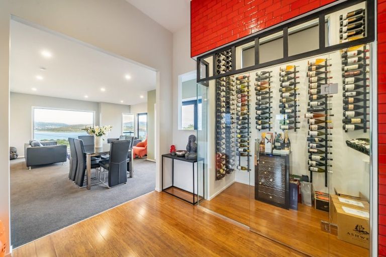 Photo of property in 11 Corlett Road, Plimmerton, Porirua, 5026