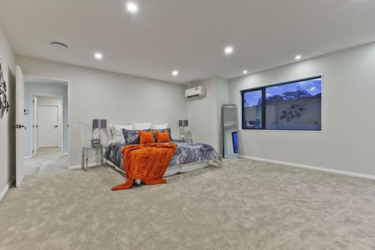 Photo of property in 3 Moko Lane, Greenhithe, Auckland, 0632