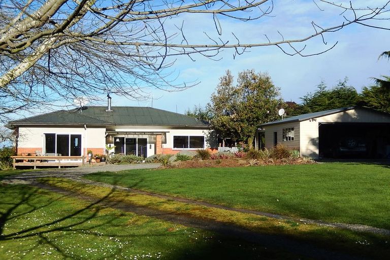 Photo of property in 37 Clareview Road, Herbert, Oamaru, 9495