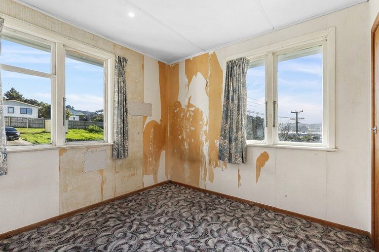 Photo of property in 44 Kotuku Street, Elsdon, Porirua, 5022
