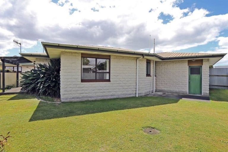 Photo of property in 3/601 Saint Aubyn, Hastings, 4122