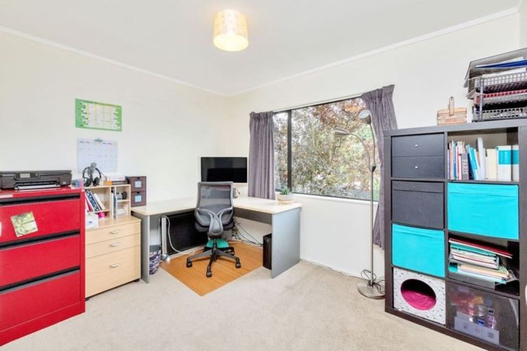 Photo of property in 37b Orion Street, Papakura, 2110