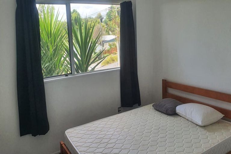 Photo of property in 2/156 Manuka Road, Bayview, Auckland, 0629