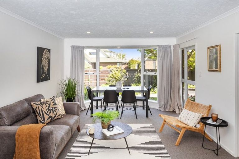 Photo of property in 23 Cherrywood Place, Redwood, Christchurch, 8051