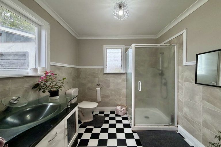 Photo of property in 6 Freyberg Place, Tokoroa, 3420