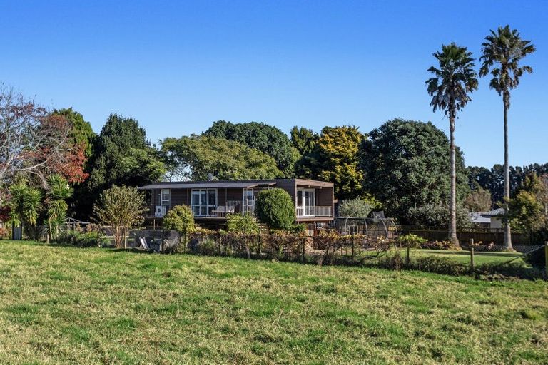 Photo of property in 131 College Road, Edgecumbe, 3120