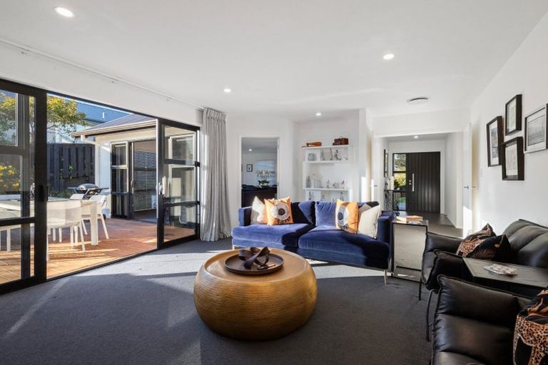 Photo of property in 23 Stockyard Crescent, Pukekohe, 2120