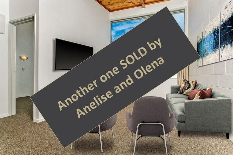 Photo of property in 9/22 Weiti Road, Orewa, 0931