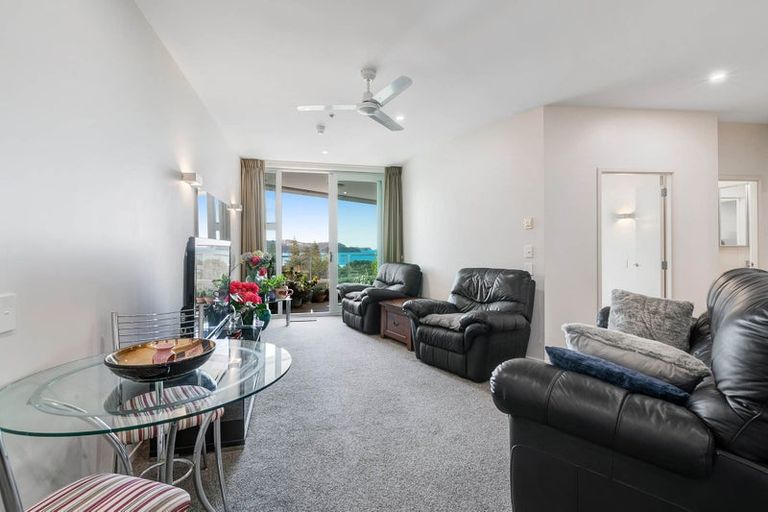 Photo of property in 703/11 Tamariki Avenue, Kelston, Auckland, 0602