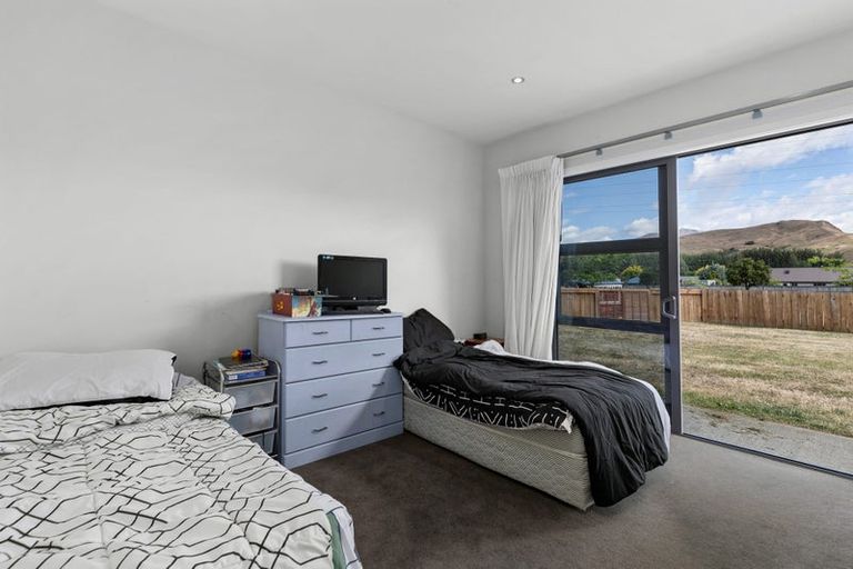 Photo of property in 1 Mcivor Lane, Lake Hayes, Queenstown, 9304