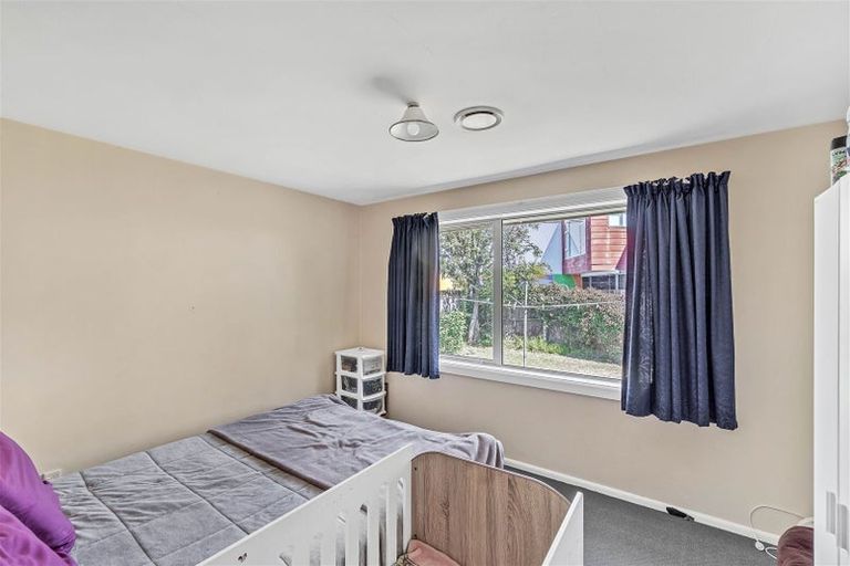 Photo of property in 2/46 Lochee Road, Upper Riccarton, Christchurch, 8041