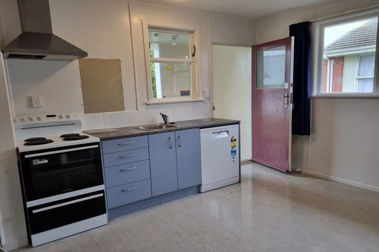 Photo of property in 126 Corinna Street, Waitangirua, Porirua, 5024