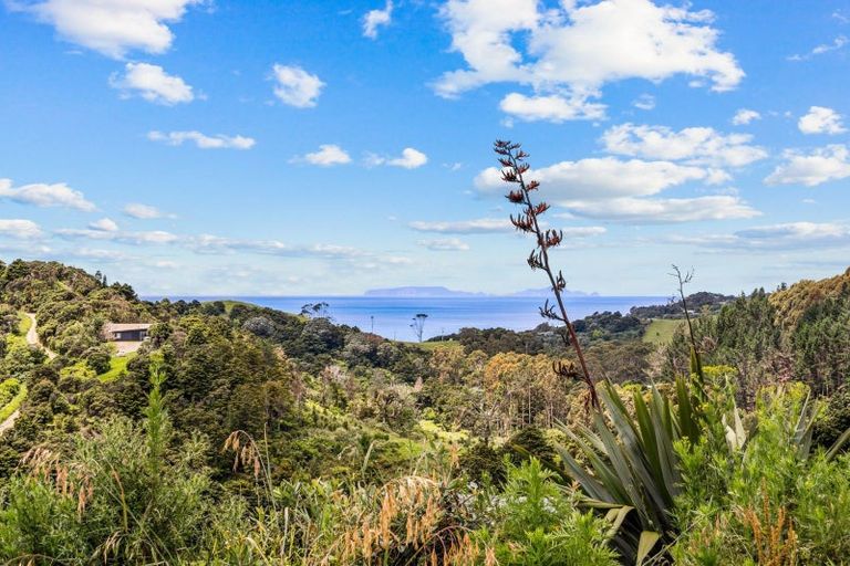 Photo of property in 31 Waitorupai Way, Matapouri, Whangarei, 0173