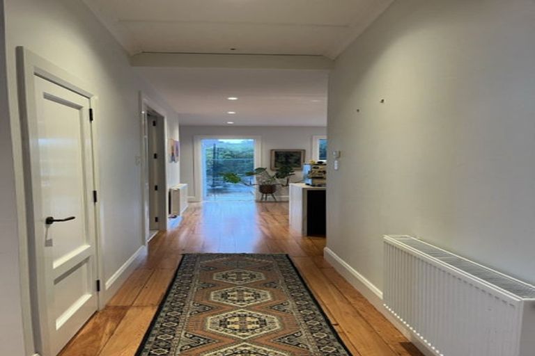 Photo of property in 64 Cashmere Avenue, Khandallah, Wellington, 6035