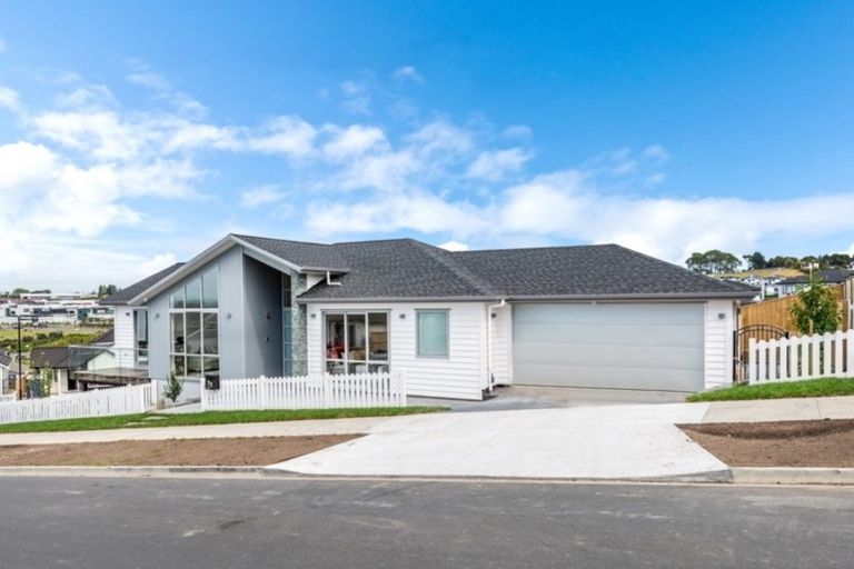 Photo of property in 22 Pommes Way, Silverdale, 0932