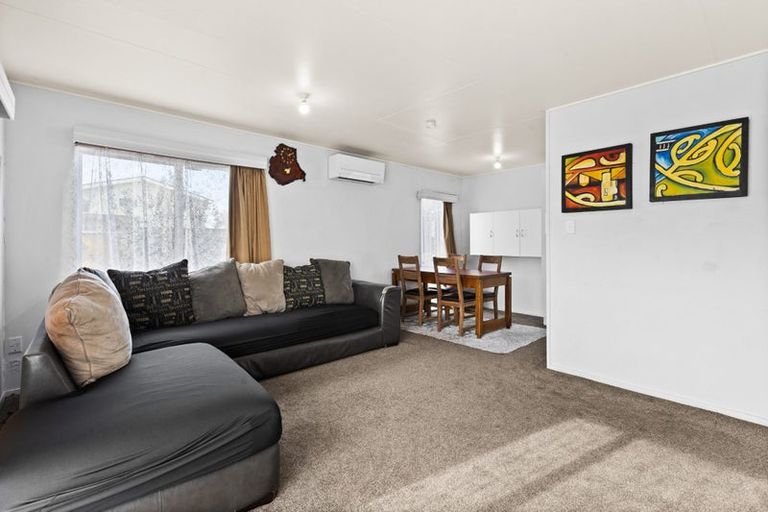 Photo of property in 88 Latham Street, Marewa, Napier, 4110