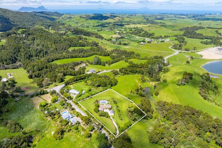 Photo of property in 878 Waipu Caves Road, Waipu, 0582