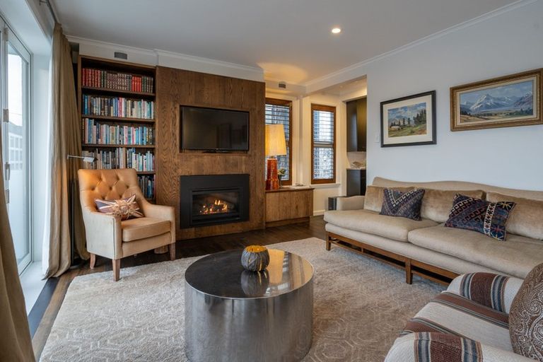 Photo of property in 46 Kilmore Street, Christchurch Central, Christchurch, 8013