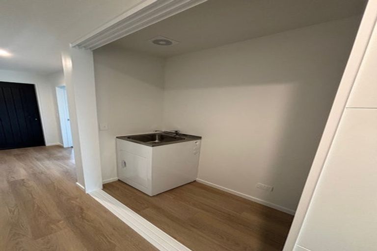 Photo of property in 28 John Gibb Street, Belfast, Christchurch, 8051