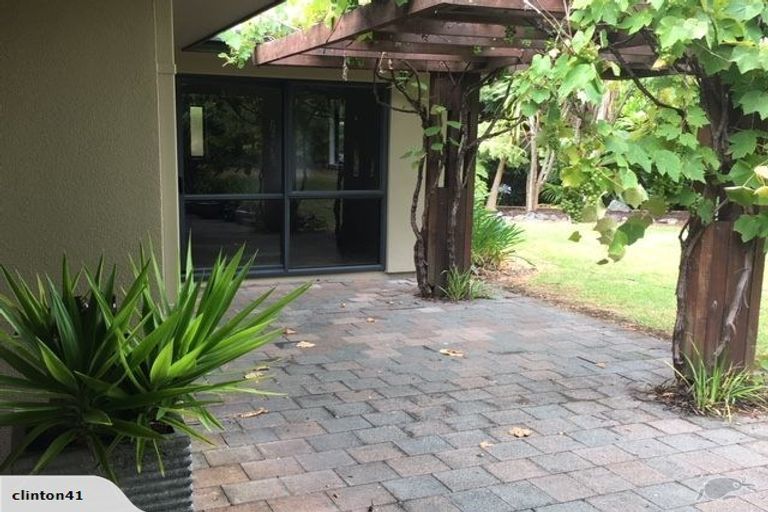 Photo of property in 17a Edkins Road, Kerikeri, 0230