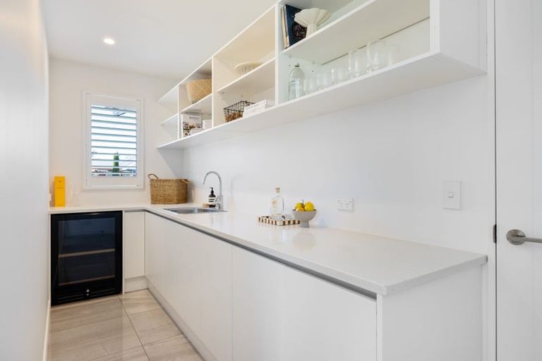 Photo of property in 143 Te Rito Street, Marshland, Christchurch, 8083