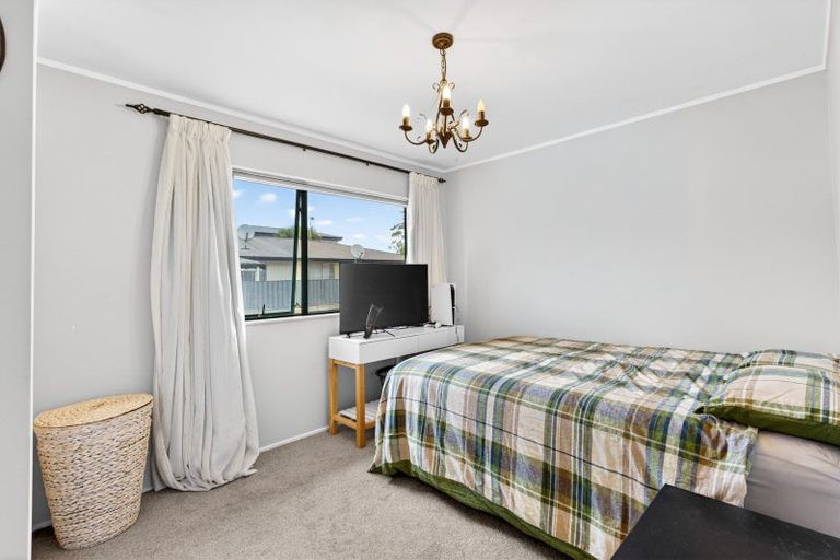 Photo of property in 804 Lyell Street, Akina, Hastings, 4122