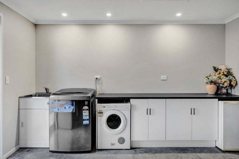 Photo of property in 37 Papawhero Drive, Bell Block, New Plymouth, 4312