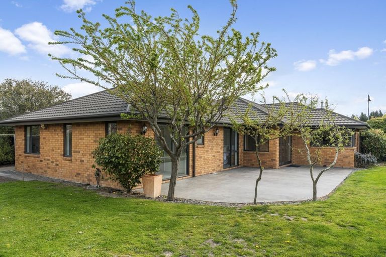 Photo of property in 58 Rothesay Road, Parklands, Christchurch, 8083