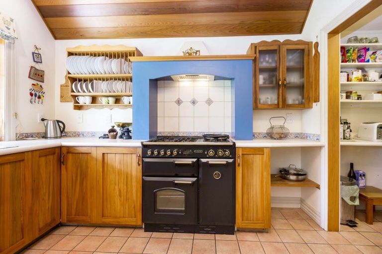 Photo of property in 1282a Fergusson Drive, Brown Owl, Upper Hutt, 5018