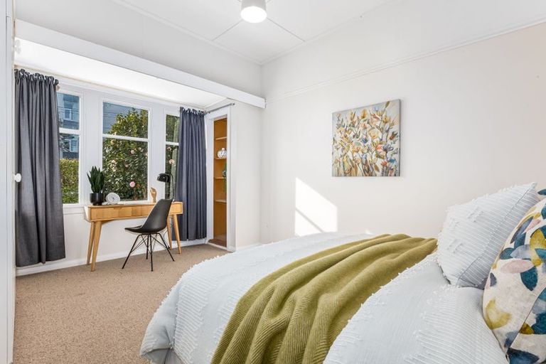 Photo of property in 11 Angus Avenue, Berhampore, Wellington, 6023