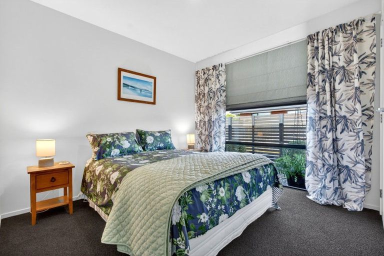 Photo of property in 5 James Kidd Place, Greytown, 5712
