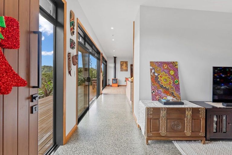 Photo of property in 1140 Russell Road, Opuawhanga, Hikurangi, 0184