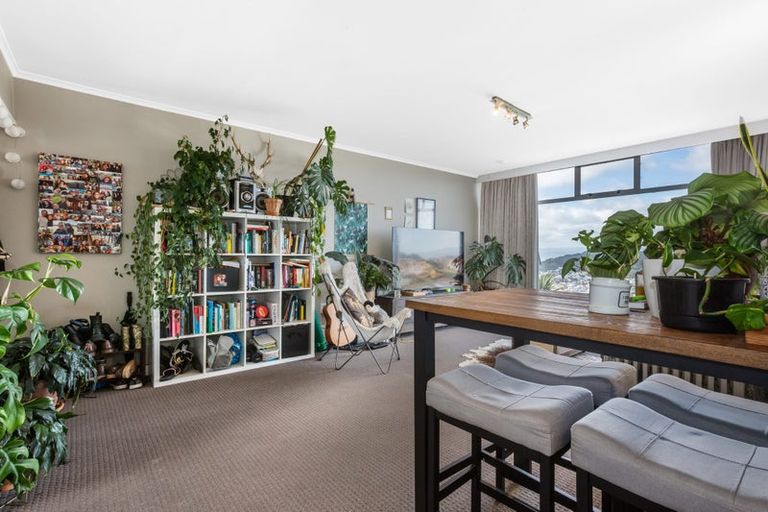 Photo of property in Harbour View Apartments, 147 Ohiro Road, Brooklyn, Wellington, 6021