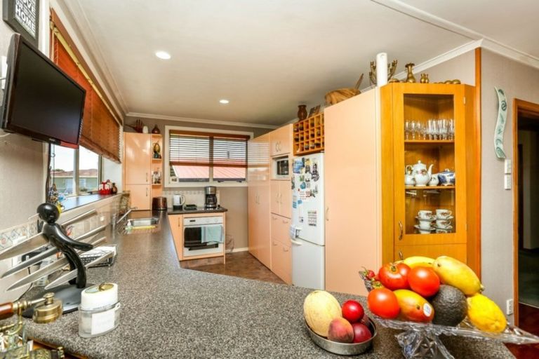 Photo of property in 12a Severn Place, Spotswood, New Plymouth, 4310
