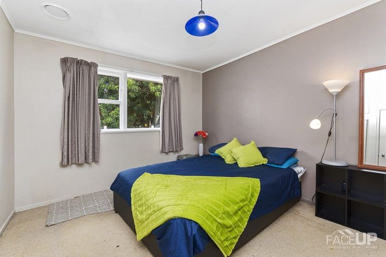 Photo of property in 13 Parma Place, Henderson, Auckland, 0612
