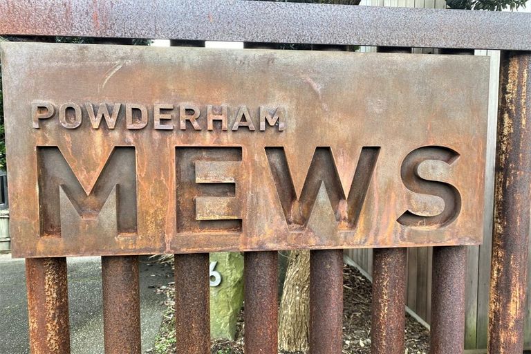 Photo of property in 2/66 Powderham Street, New Plymouth, 4310