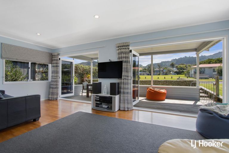 Photo of property in 20 Marine Avenue, Waihi Beach, 3611