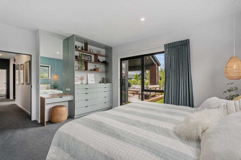 Photo of property in Wooing Tree Vineyard Ltd, 2 Blondie Drive, Cromwell, 9310