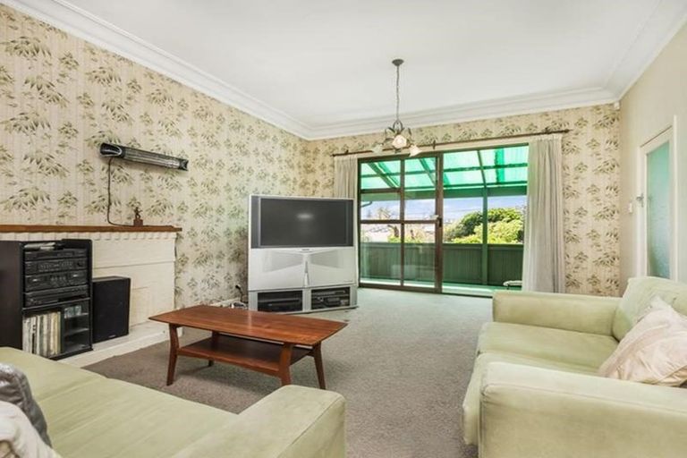 Photo of property in 46 Ellerton Road, Mount Eden, Auckland, 1024