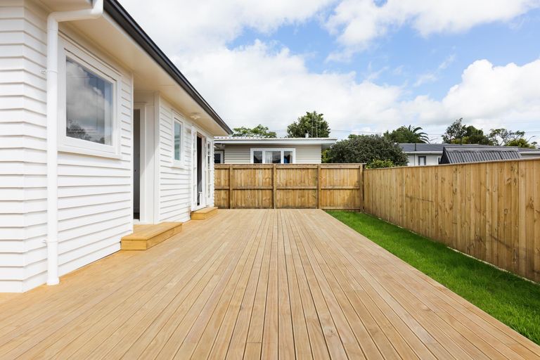 Photo of property in 1 Ferndale Place, Feilding, 4702