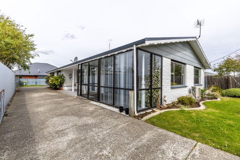 Photo of property in 8 Myers Street, Waikiwi, Invercargill, 9810