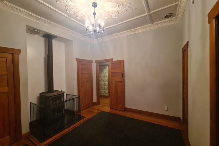 Photo of property in 6 Tawa Street, Tokomaru, Palmerston North, 4474