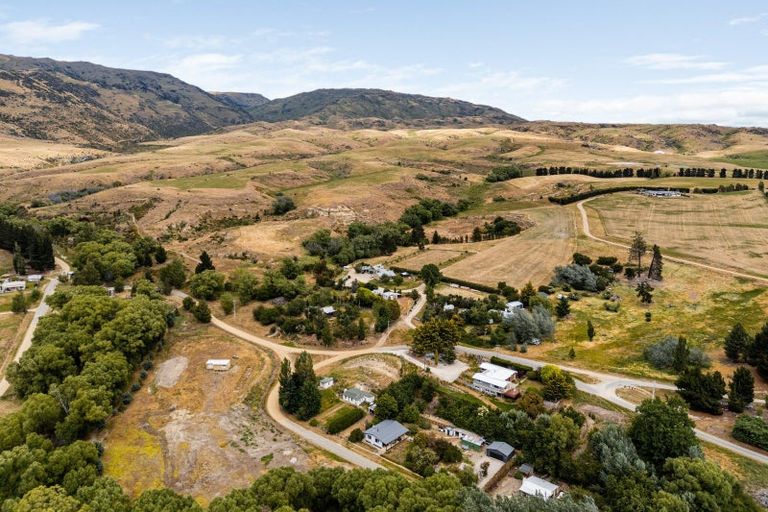 Photo of property in 21 Chirnside Terrace, Patearoa, Ranfurly, 9398