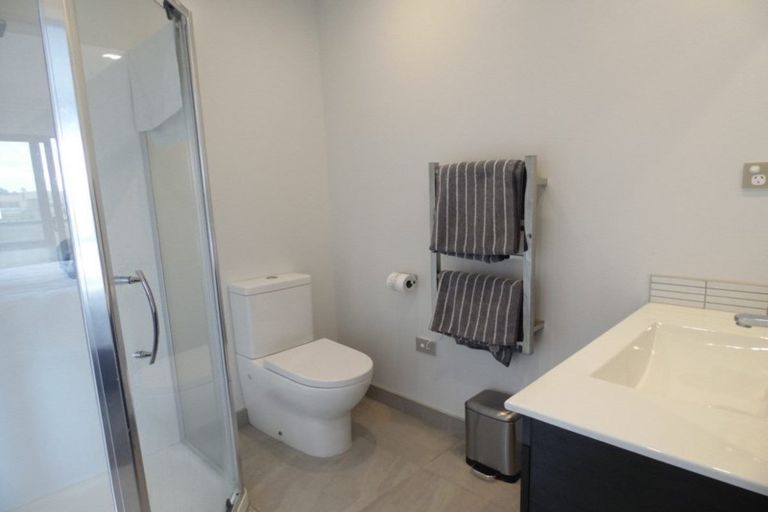 Photo of property in 32 Chaffinch Road, Hobsonville, Auckland, 0616