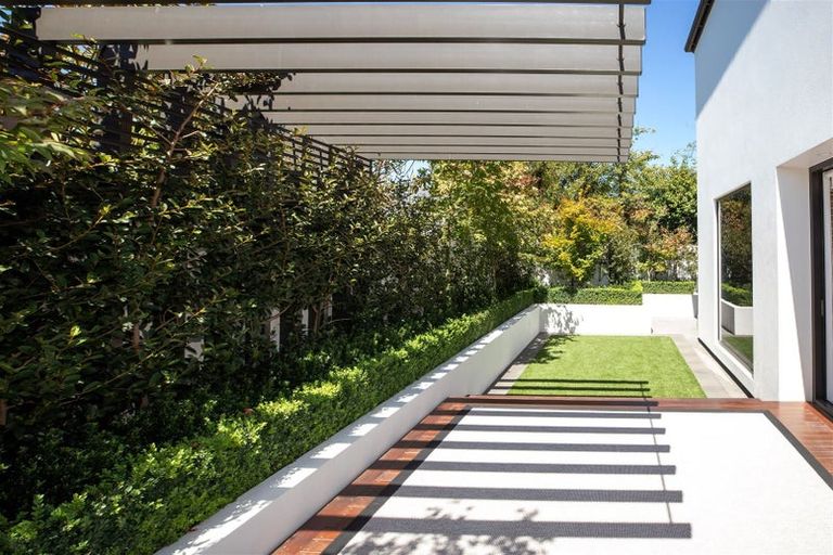 Photo of property in 14a Jacksons Road, Merivale, Christchurch, 8014