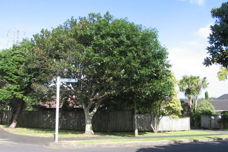 Photo of property in 1 Marine Lane, Mount Wellington, Auckland, 1060