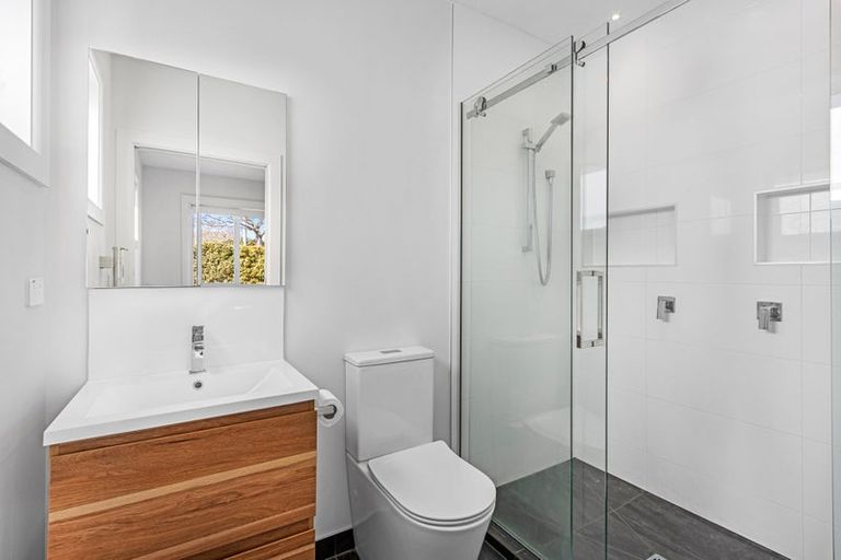 Photo of property in 10 Saint James Avenue, Papanui, Christchurch, 8053