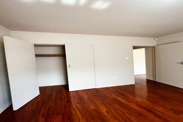 Photo of property in 2/1 Snell Place, Pakuranga, Auckland, 2010