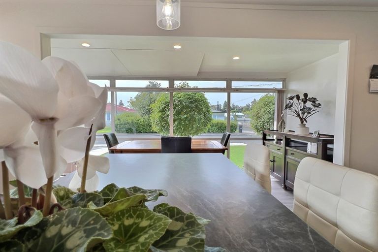 Photo of property in 117 Conway Street, Mayfair, Hastings, 4122