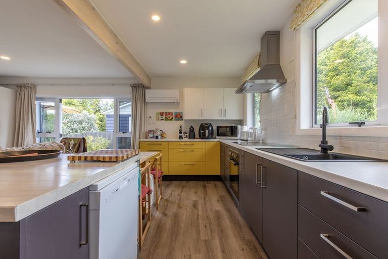 Photo of property in 146 Te Rangitautahanga Road, Turangi, 3334